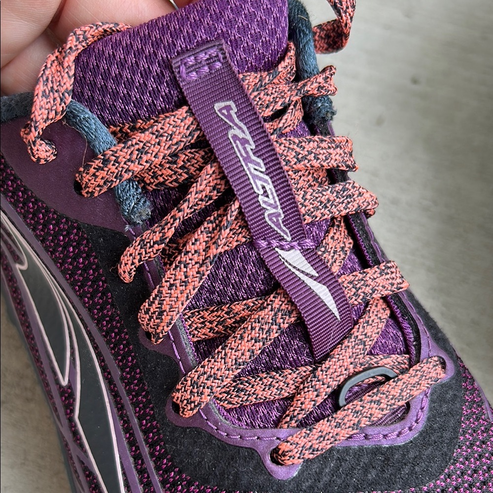 Like new - ALTRA Torin TMP Women’s Trail Running Shoes - Picture 4 of 11